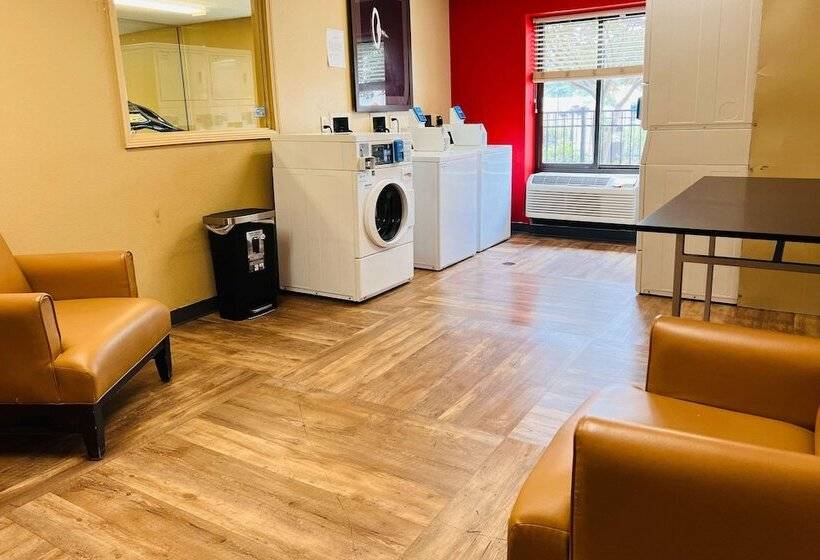 בית מלון כפרי Mainstay Suites Little Rock West Near Medical Centers