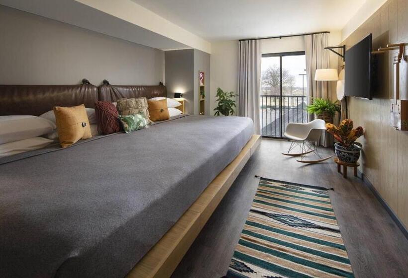 فندق Moxy Memphis Downtown