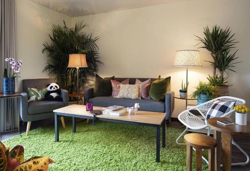 فندق Moxy Memphis Downtown