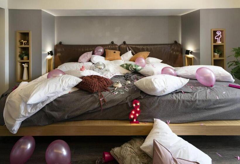 فندق Moxy Memphis Downtown