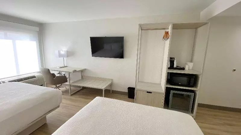 Отель Best Western Plus Sugar Land Stafford