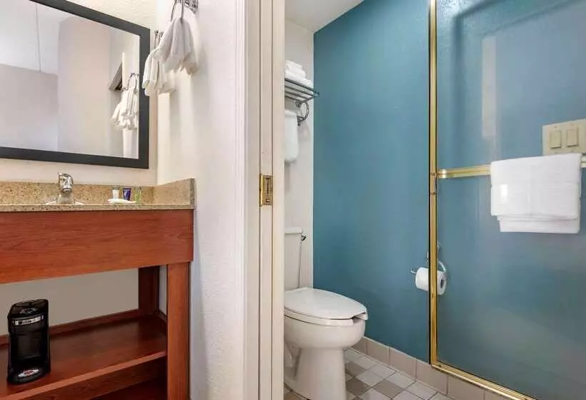 בית מלון כפרי Sleep Inn