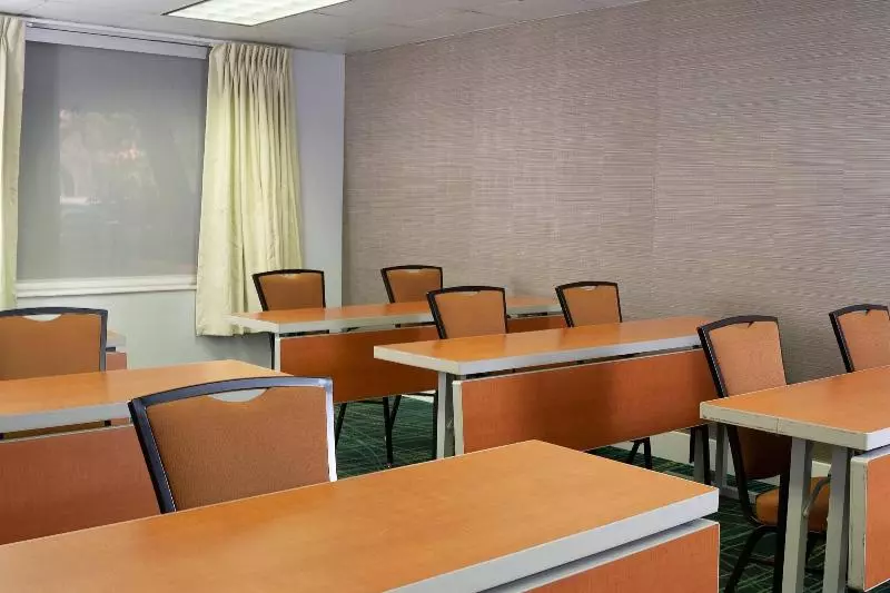 ホテル Springhill Suites Fort Lauderdale Airport