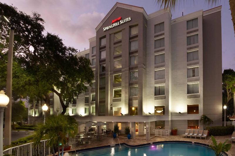 هتل Springhill Suites Fort Lauderdale Airport