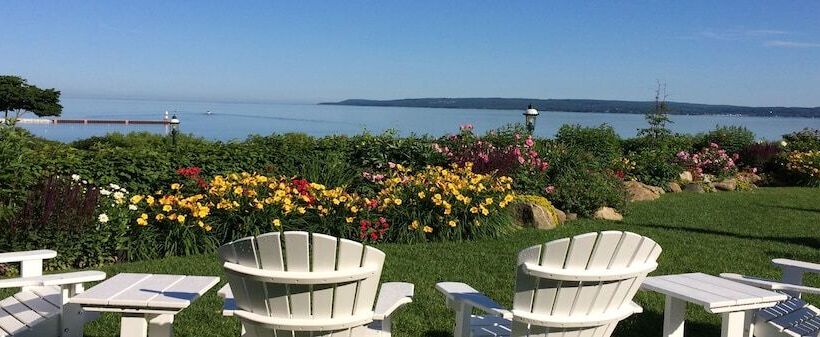 Отель Stafford's Bay View Inn