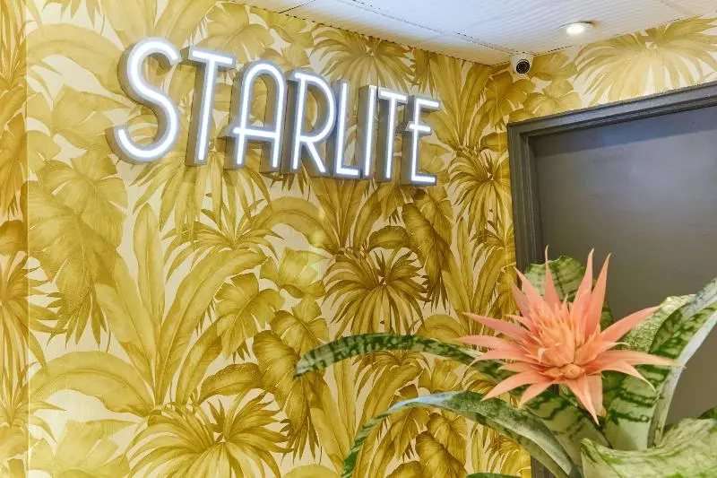 ホテル Starlite