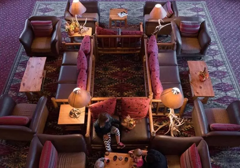 渡假胜地  Spearfish Canyon Lodge