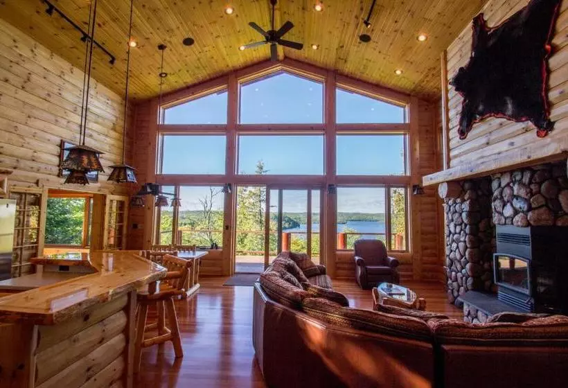 Solbakken Resort On Superior