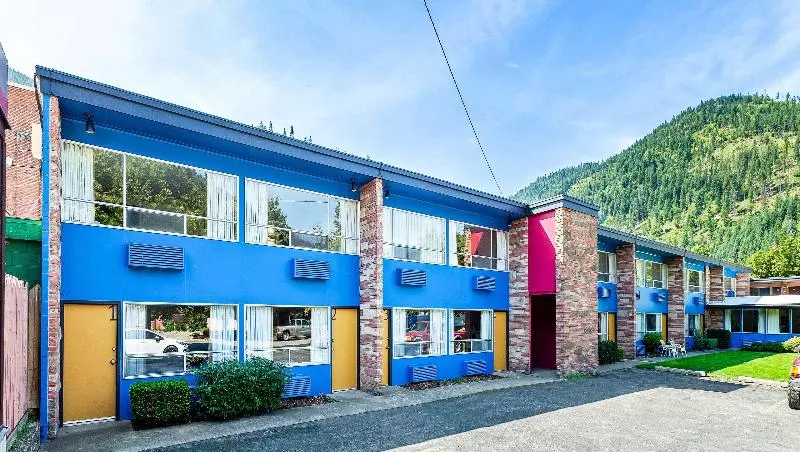 Stardust Motel Wallace