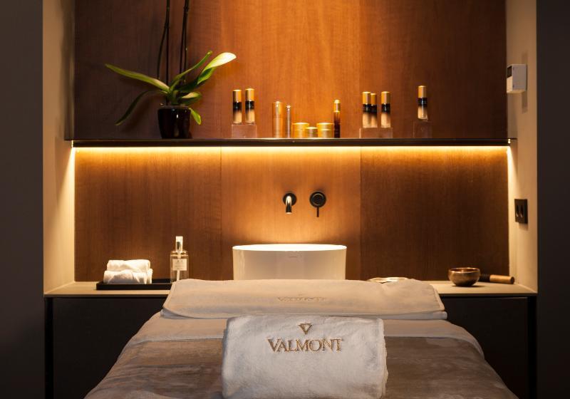 Kozmo Hotel Suites & Spa Small Luxury Hotels Of The World