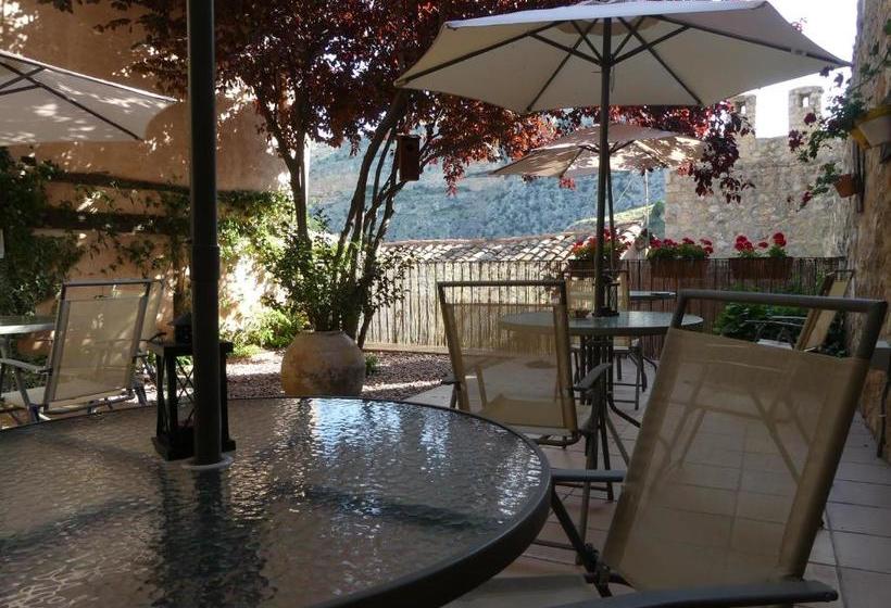 هتل Posada Del Adarve