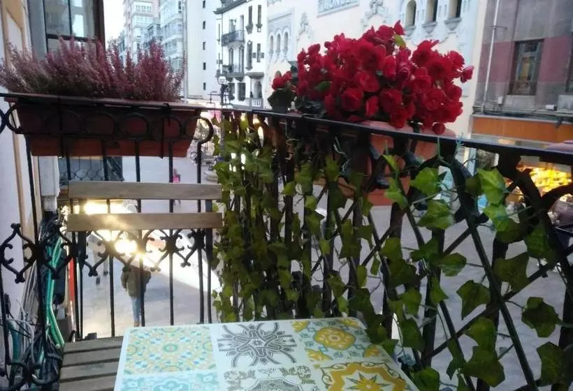 Hostelli Alojamientos Cantíber