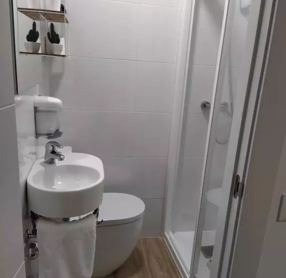 Hostelli Alojamientos Cantíber