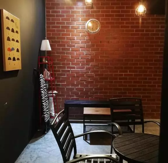 Hotelli The Rise Room