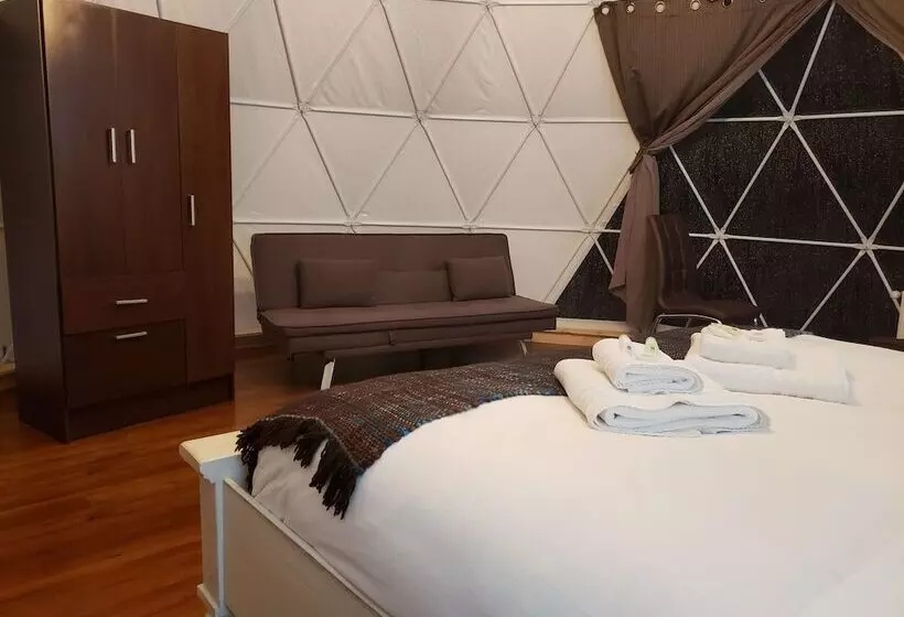 Hotelli Garden Domes