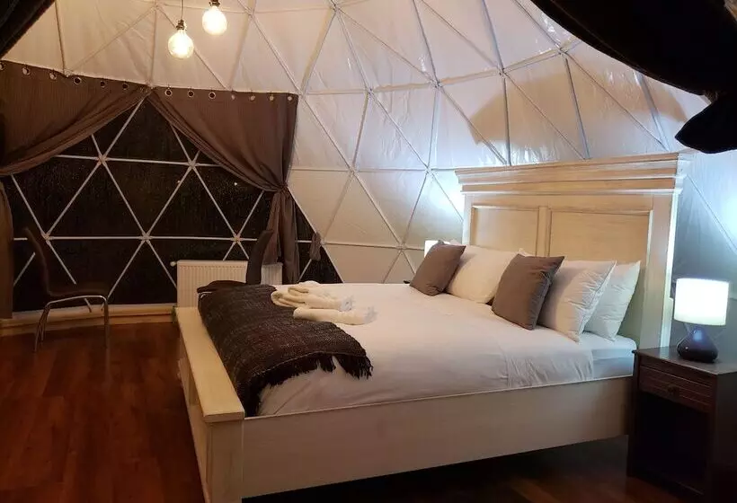 Hotelli Garden Domes