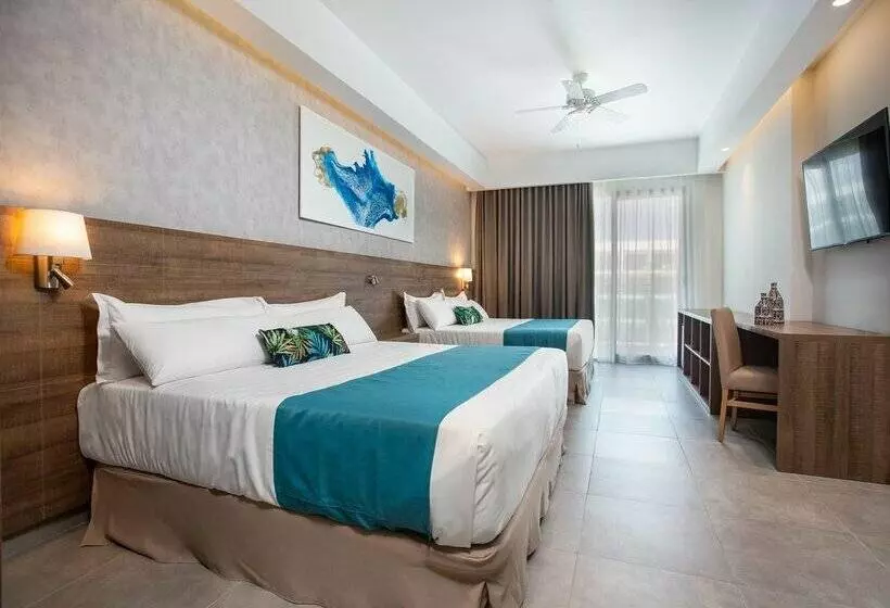 Serenade Punta Cana Beach & Spa Resort