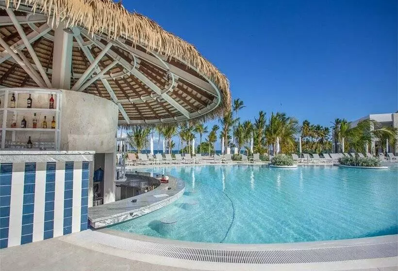 Serenade Punta Cana Beach & Spa Resort