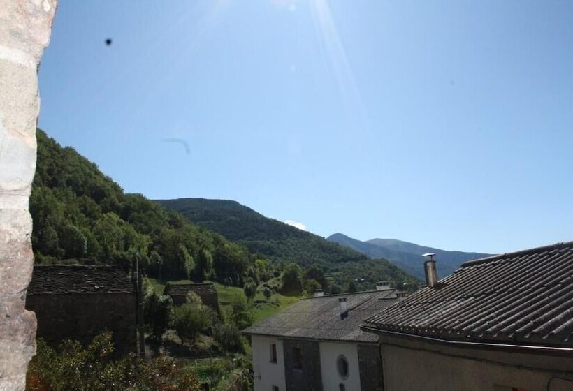 Albergue Casa De Broto