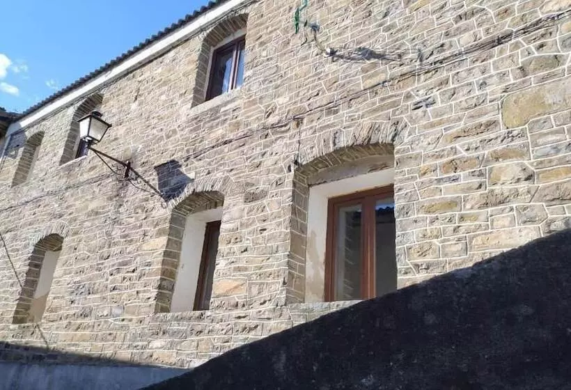 Albergue Casa De Broto