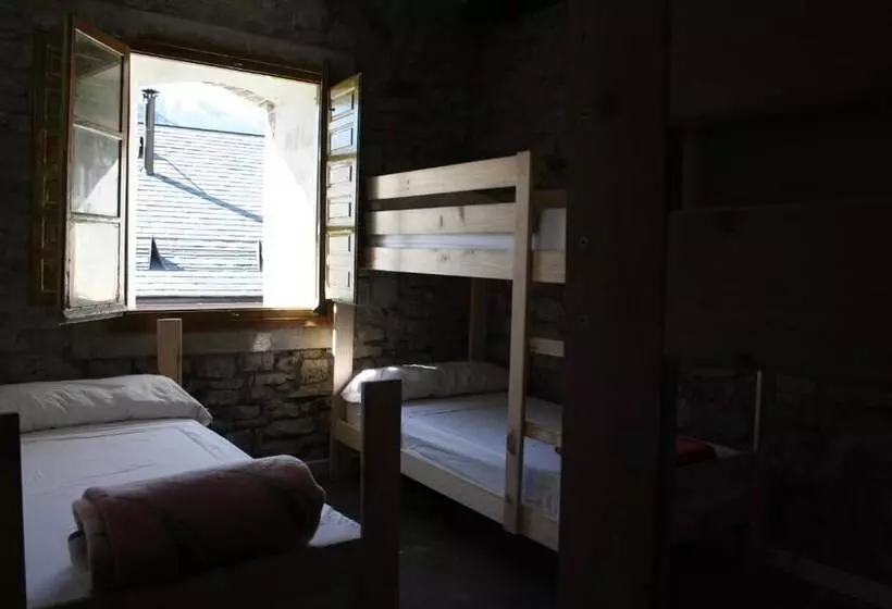 Albergue Casa De Broto