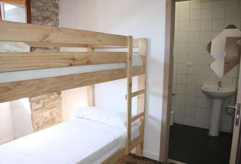 Albergue Casa De Broto