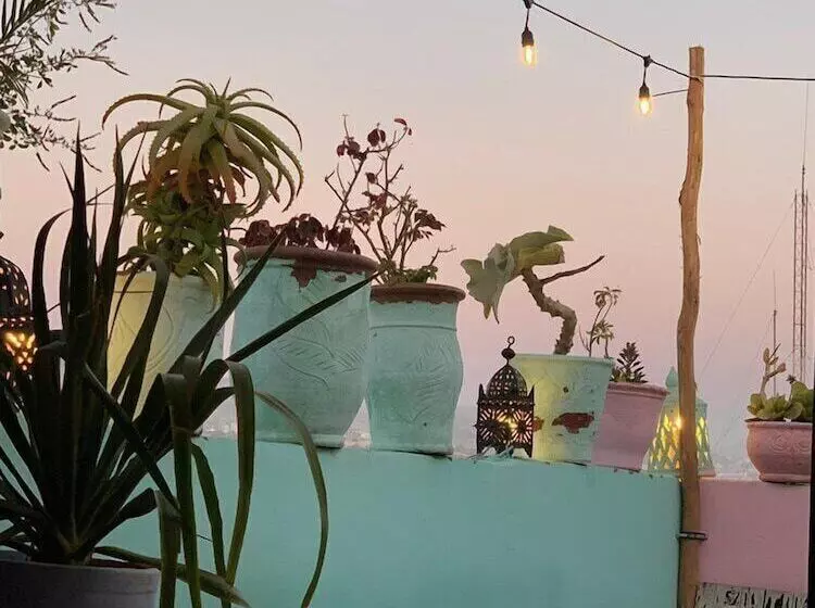 Aamiaismajoitus (B&B) Amayour Surf Hostel