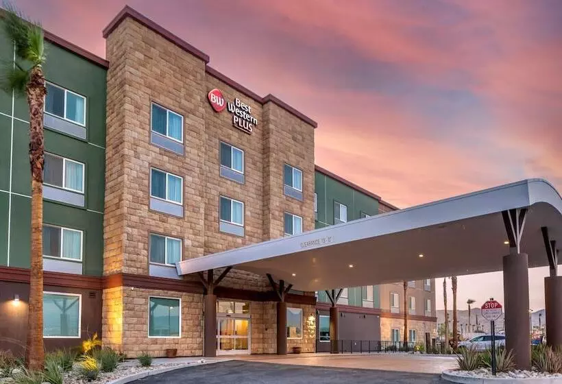 ホテル Best Western Plus Desert View Inn & Suites