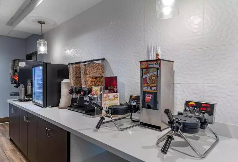 ホテル Best Western Plus Desert View Inn & Suites