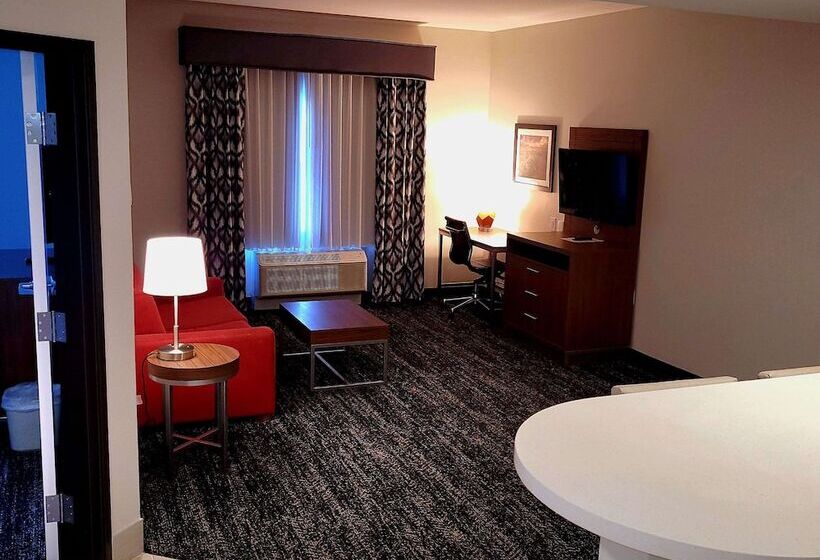 ホテル Best Western Plus Desert View Inn & Suites