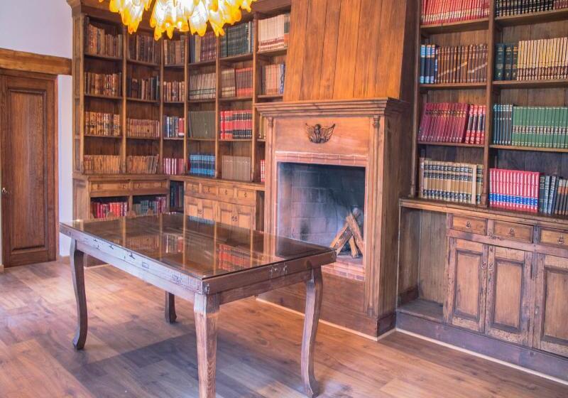 בית מלון כפרי Morelia Boutique Villa Italia