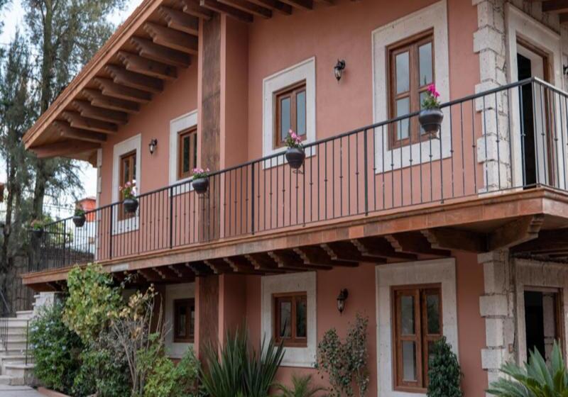 בית מלון כפרי Morelia Boutique Villa Italia