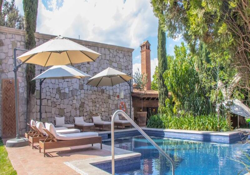 בית מלון כפרי Morelia Boutique Villa Italia