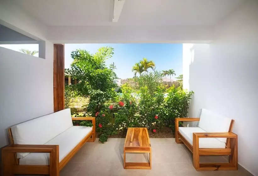 هتل Naboo Resort & Dive Center Adults Only