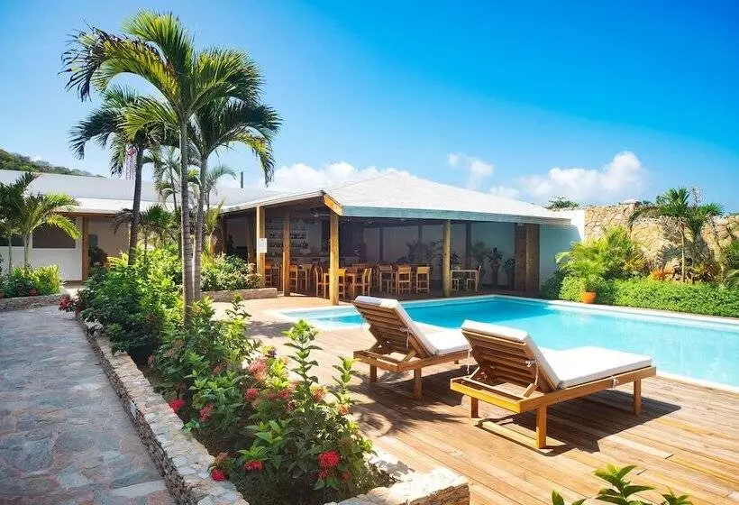 هتل Naboo Resort & Dive Center Adults Only