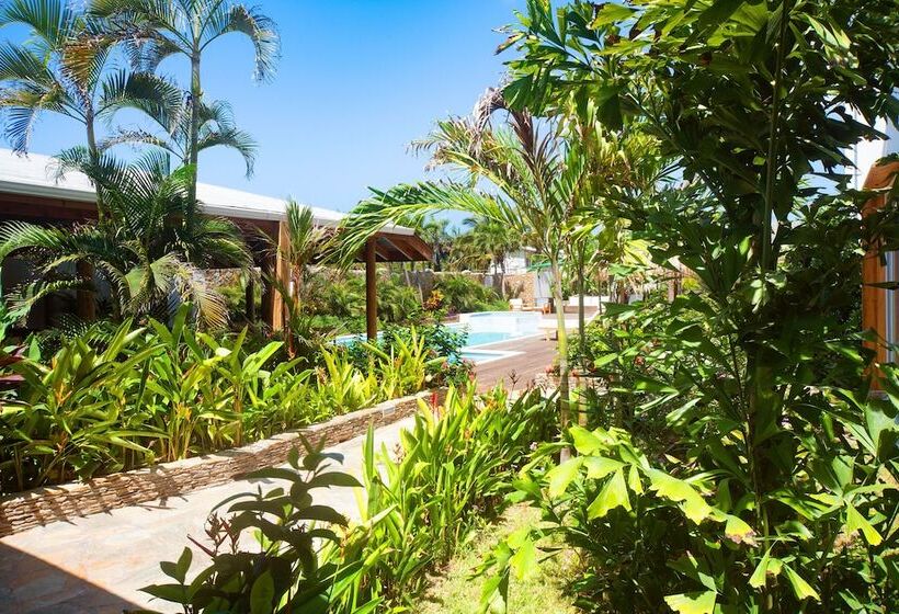 هتل Naboo Resort & Dive Center Adults Only