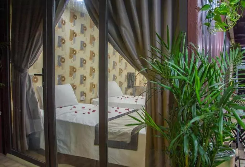 هتل Babylon Ha Long