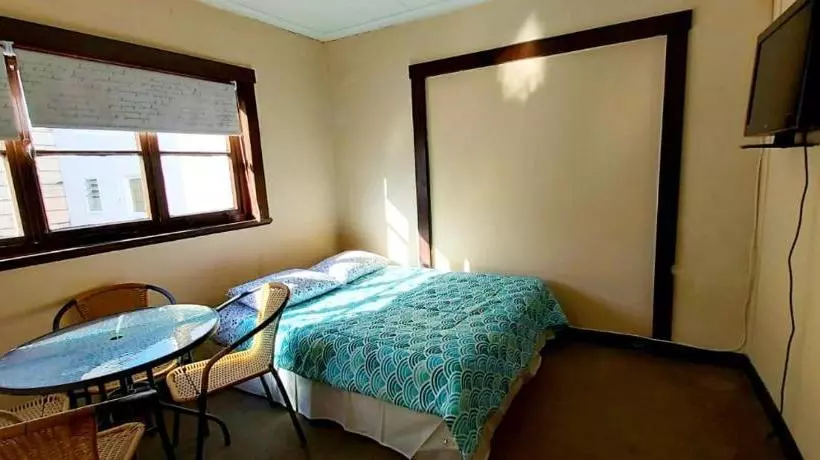カプセルホテル Hostal Newen Osorno