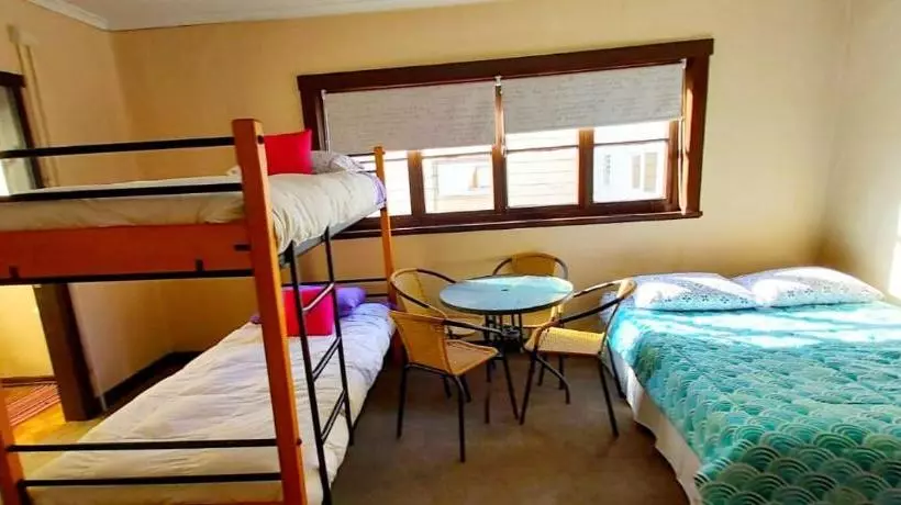 カプセルホテル Hostal Newen Osorno