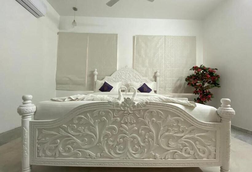 בית מלון כפרי Casa Blanca A Boutique Resort