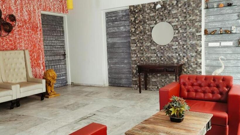 בית מלון כפרי Casa Blanca A Boutique Resort