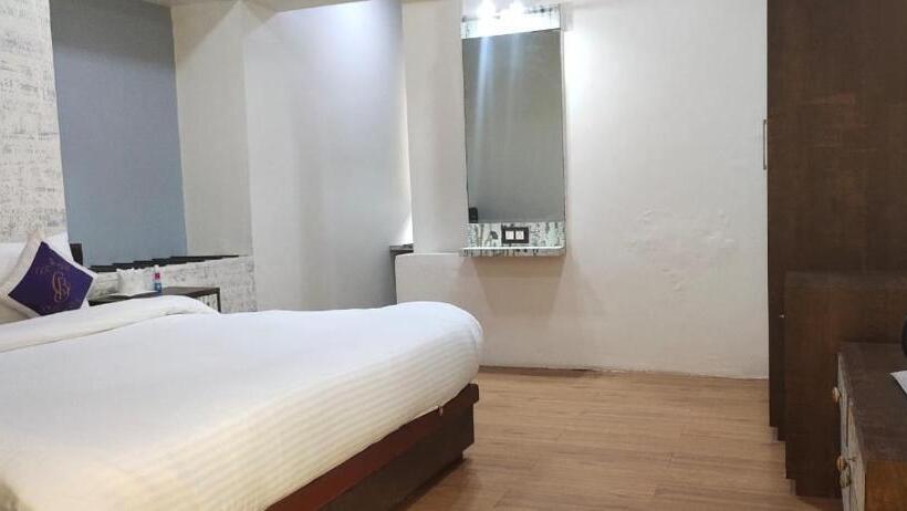 בית מלון כפרי Casa Blanca A Boutique Resort