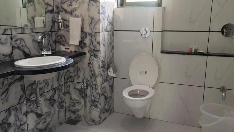 בית מלון כפרי Casa Blanca A Boutique Resort