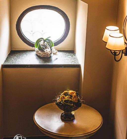 هتل Giardini Del Novecento