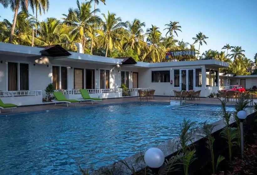 ホテル Golden Sands Resort, Morjim
