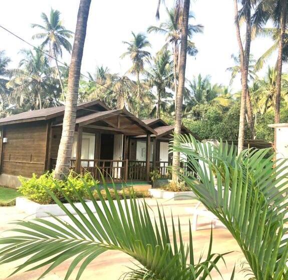 호텔 Golden Sands Resort, Morjim