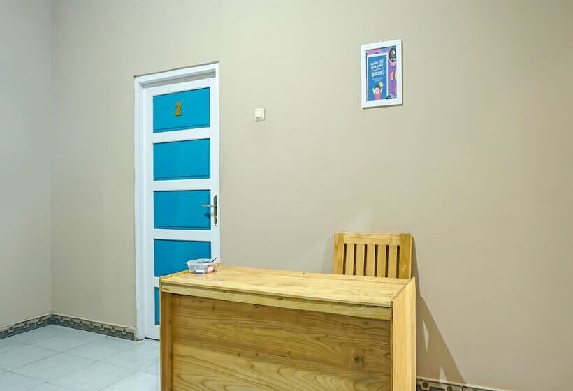 酒店 Oyo 2954 Aulia Homestay