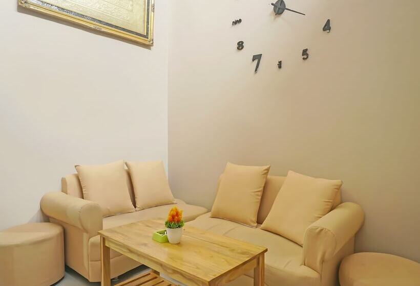 酒店 Oyo 2954 Aulia Homestay