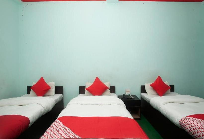 هتل Oyo 766  Crown Plaza