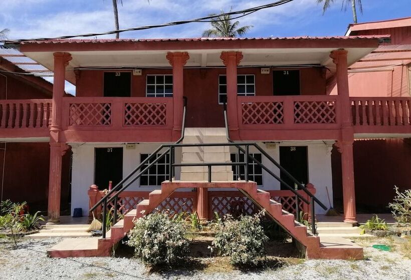 בית מלון כפרי Oyo 89815 Cucu Cucu Village Chalet